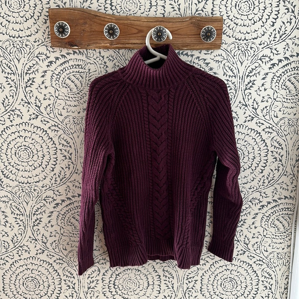 Lululemon Turtleneck Sweater